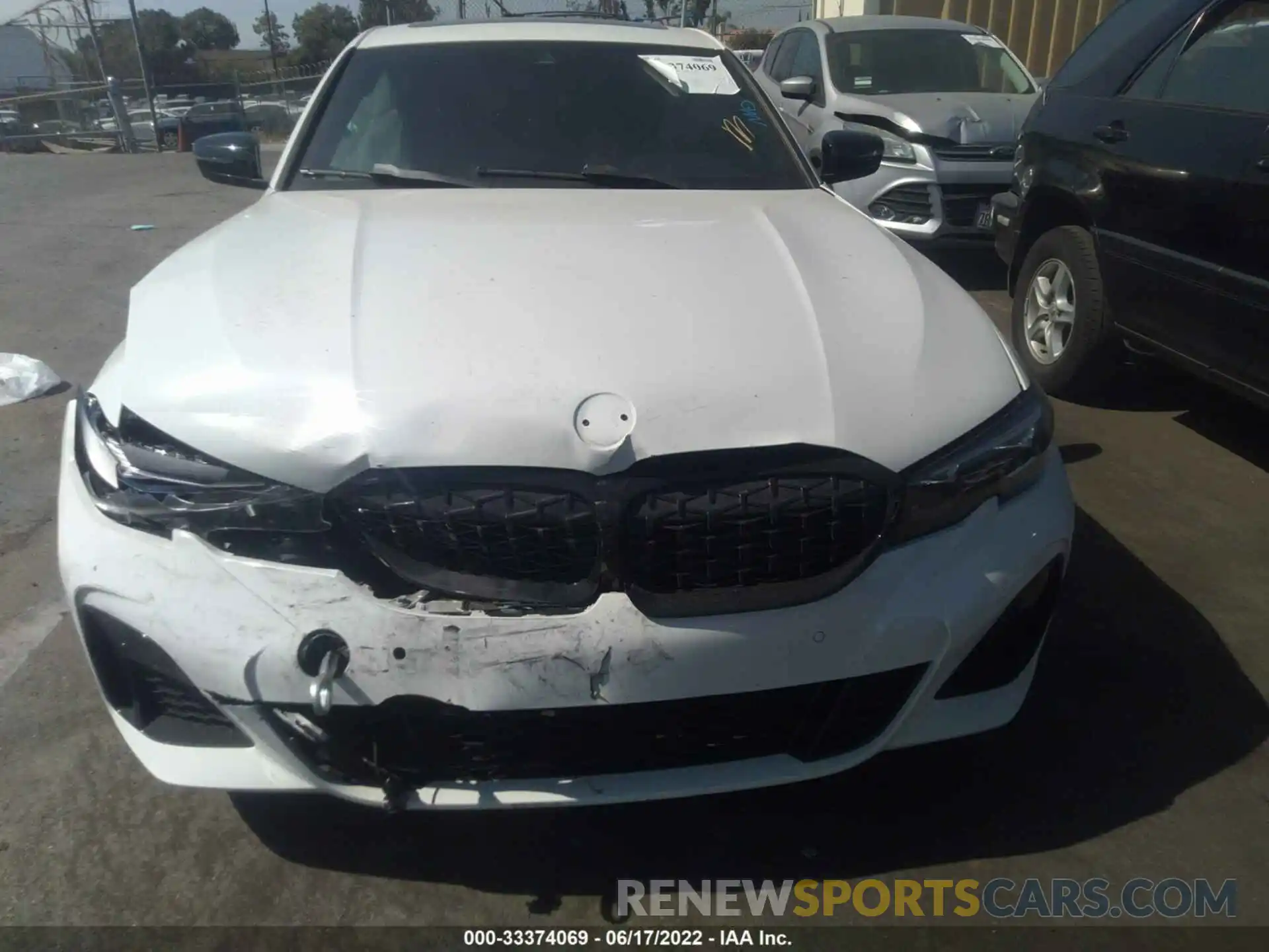 6 Photograph of a damaged car 3MW5U7J00N8C27412 BMW 3 SERIES 2022