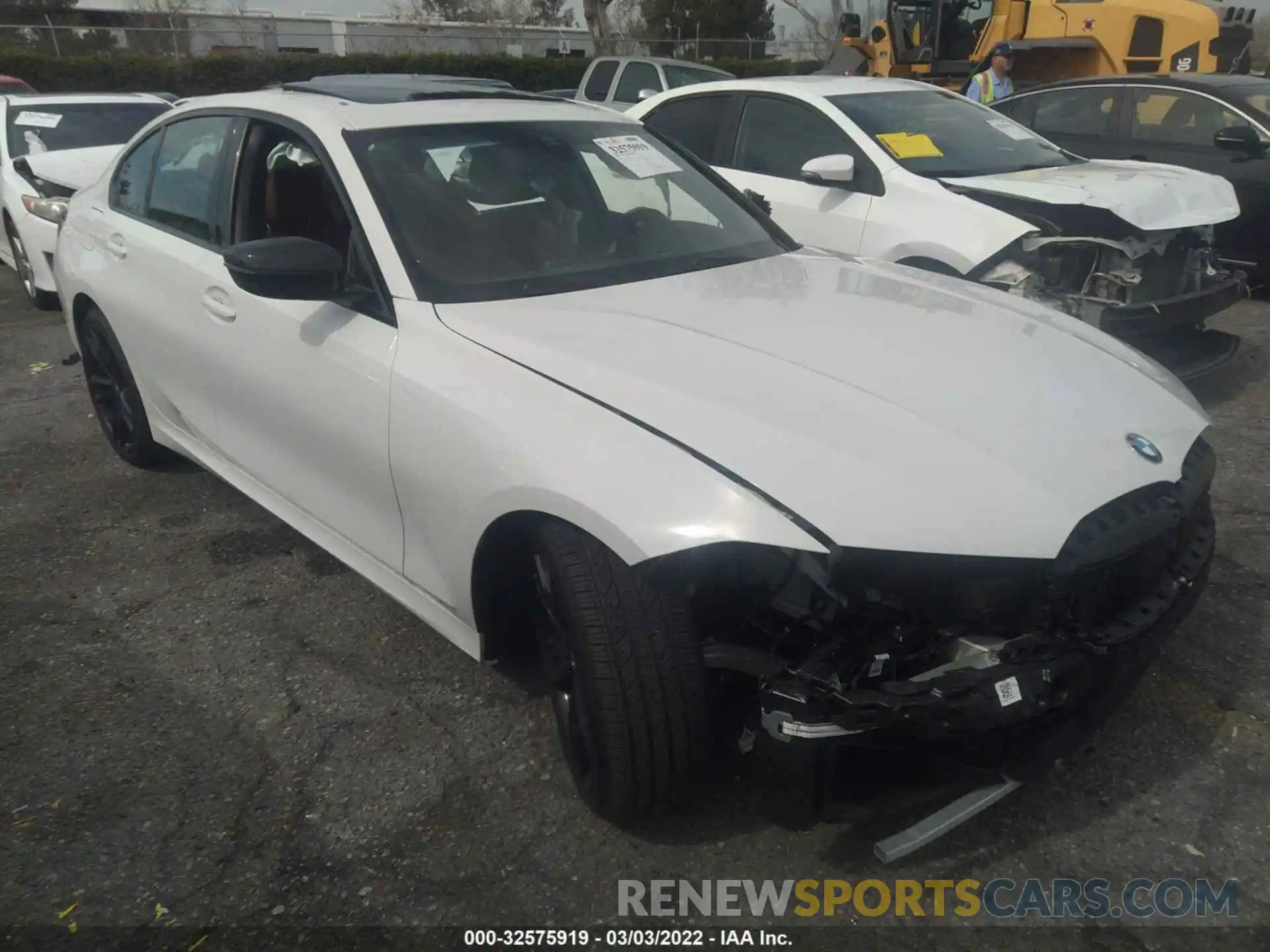 1 Photograph of a damaged car 3MW5U7J07N8C40755 BMW 3 SERIES 2022