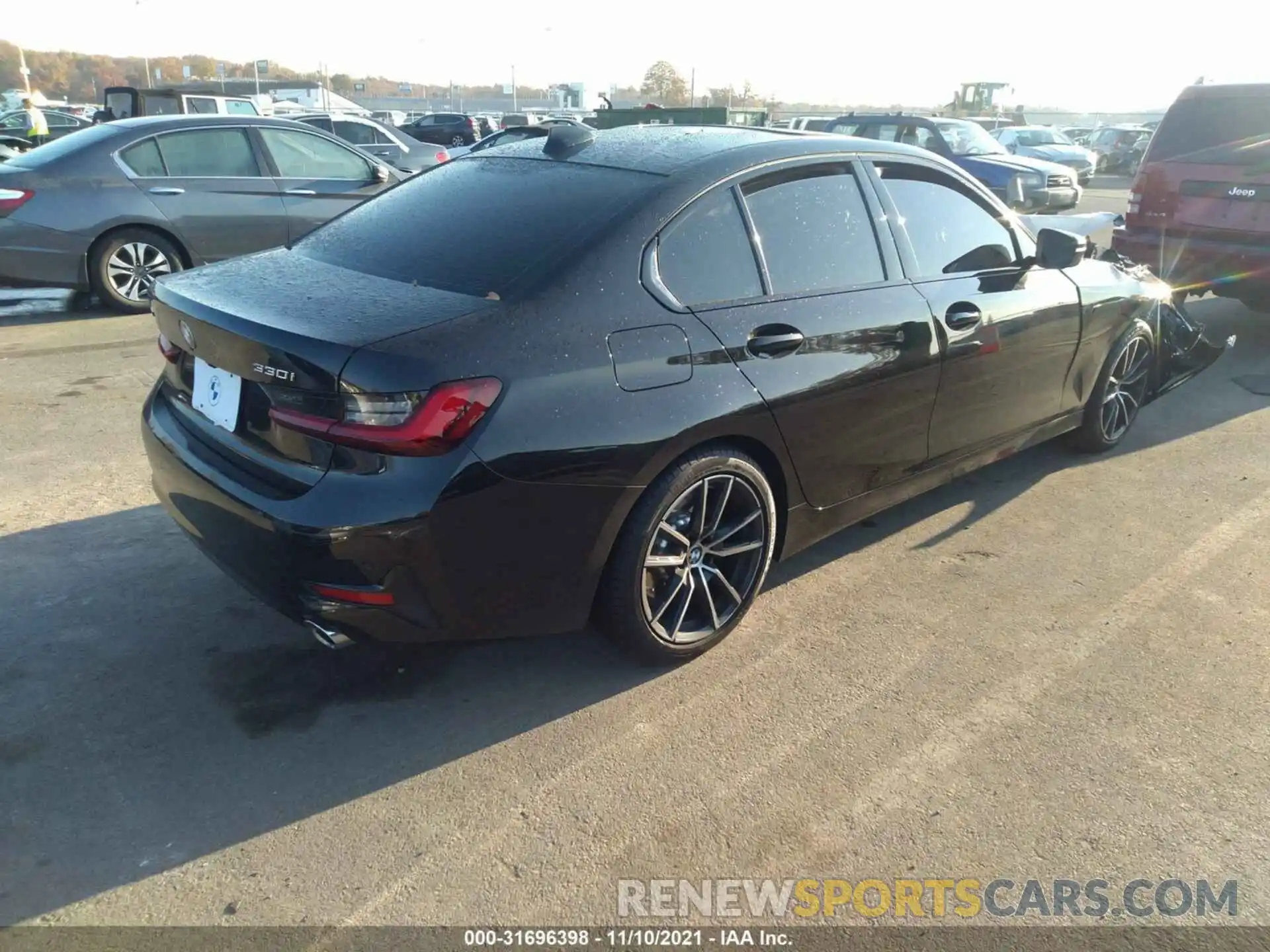 4 Photograph of a damaged car WBA5R7C04NFL70028 BMW 3 SERIES 2022