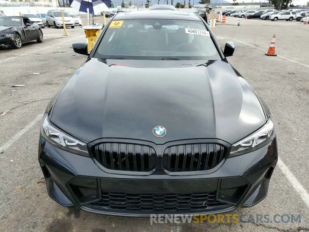 5 Photograph of a damaged car 3MW69FF01P8D48008 BMW 3 SERIES 2023