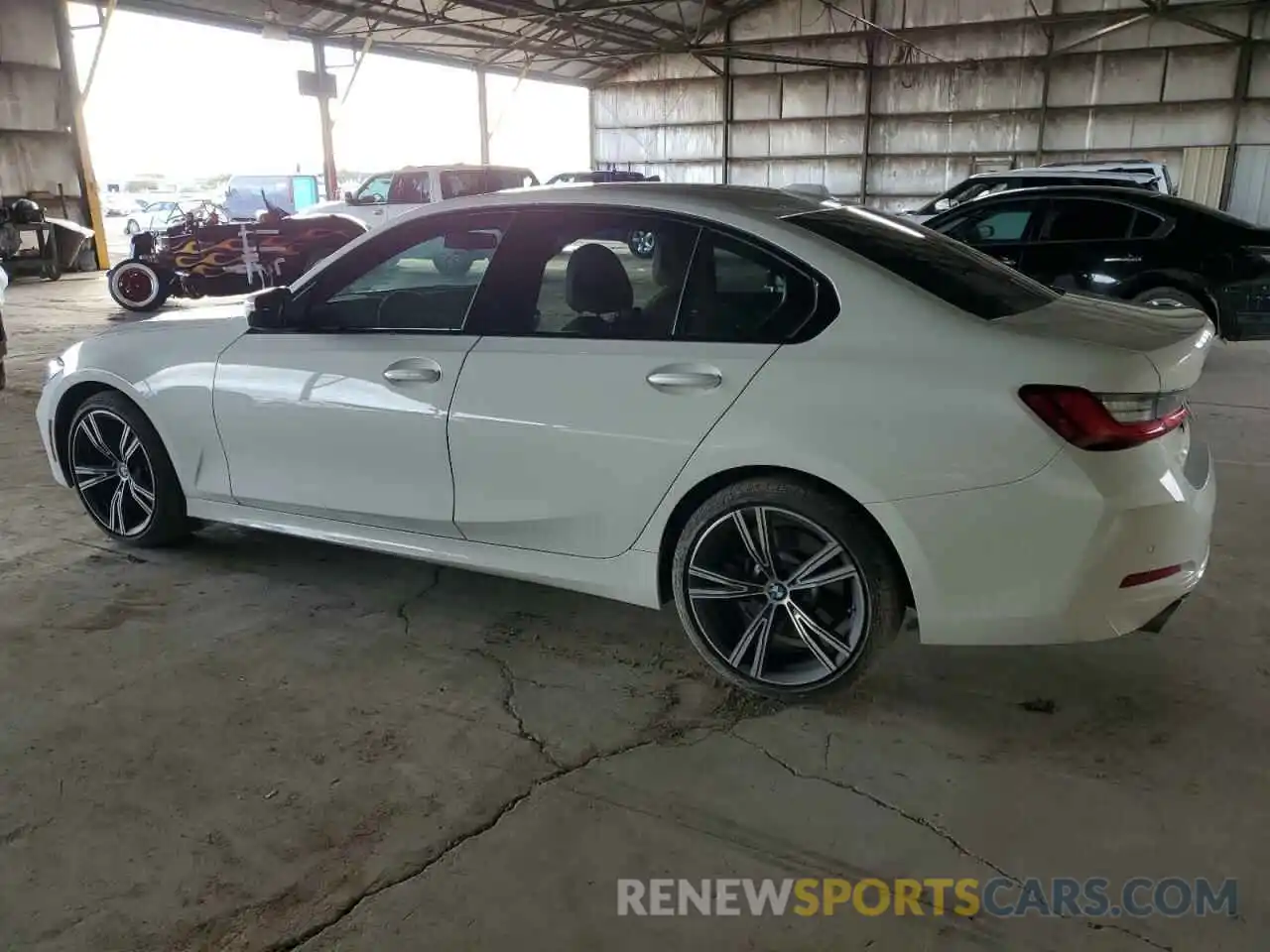 2 Photograph of a damaged car 3MW69FF04P8D50996 BMW 3 SERIES 2023