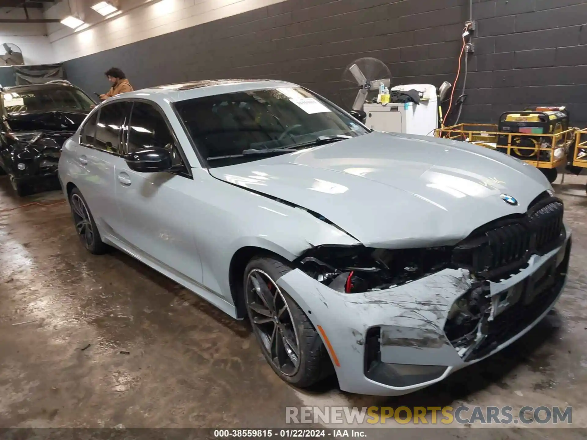 1 Photograph of a damaged car 3MW89FF04R8E12621 BMW 3 SERIES 2024