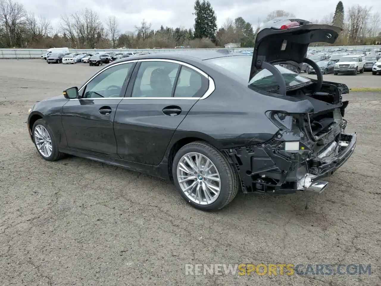 2 Photograph of a damaged car 3MW89FF04R8E38846 BMW 3 SERIES 2024