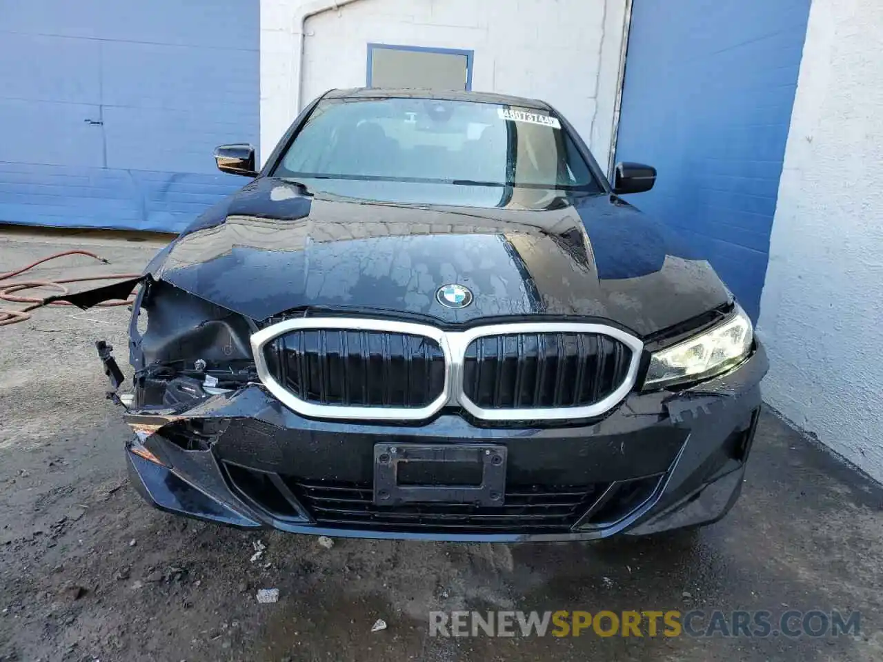 5 Photograph of a damaged car 3MW89FF05R8E16726 BMW 3 SERIES 2024