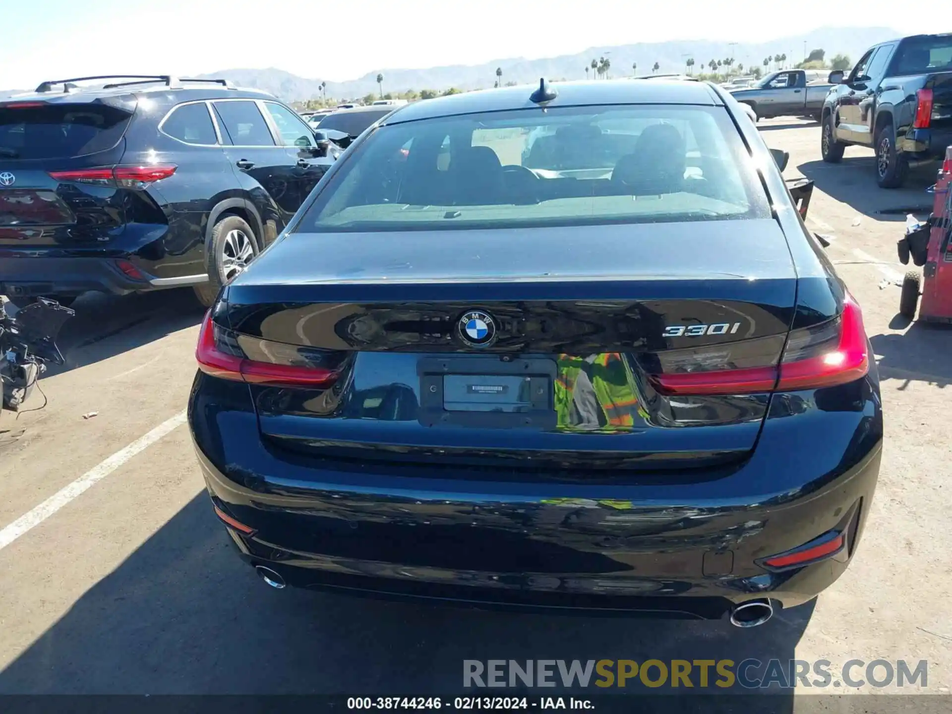 17 Photograph of a damaged car 3MW5R1J55K8A05678 BMW 330I 2019