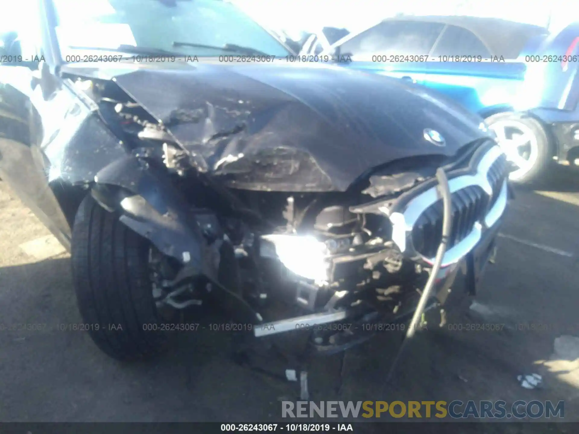 6 Photograph of a damaged car 3MW5R1J55K8B02007 BMW 330I 2019