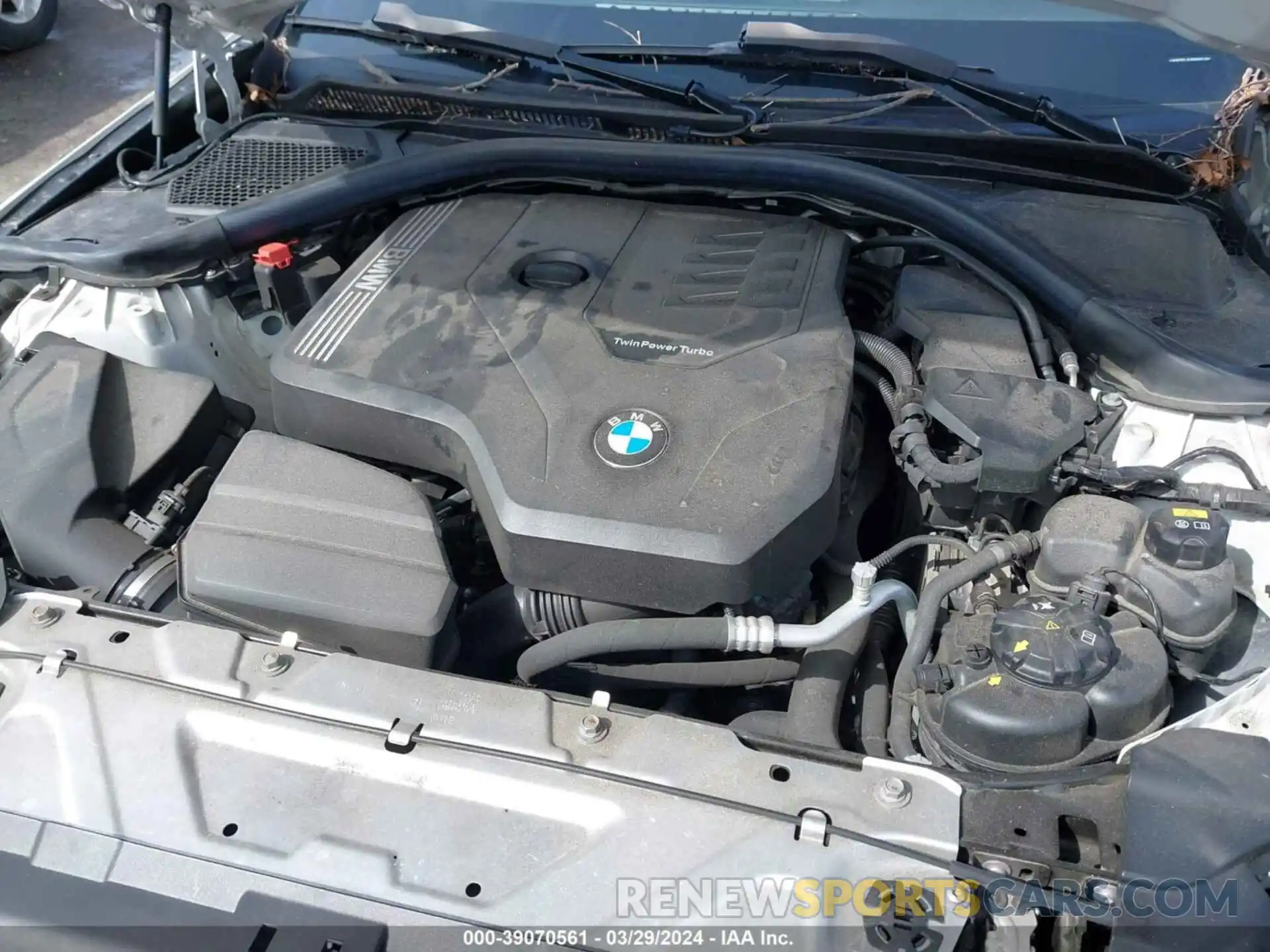 10 Фотография поврежденного автомобиля 3MW5R7J5XK8B00126 BMW 330I 2019