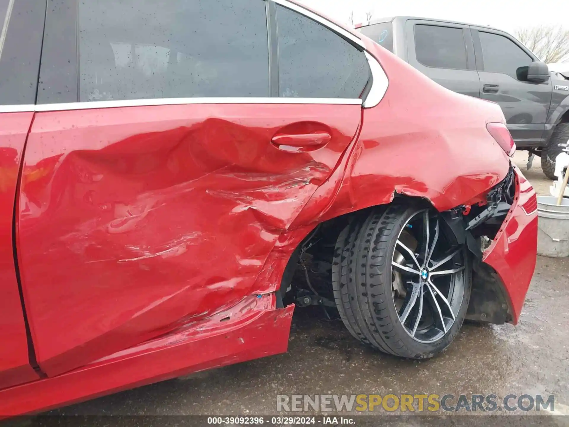 6 Photograph of a damaged car WBA5R1C54KFH21026 BMW 330I 2019