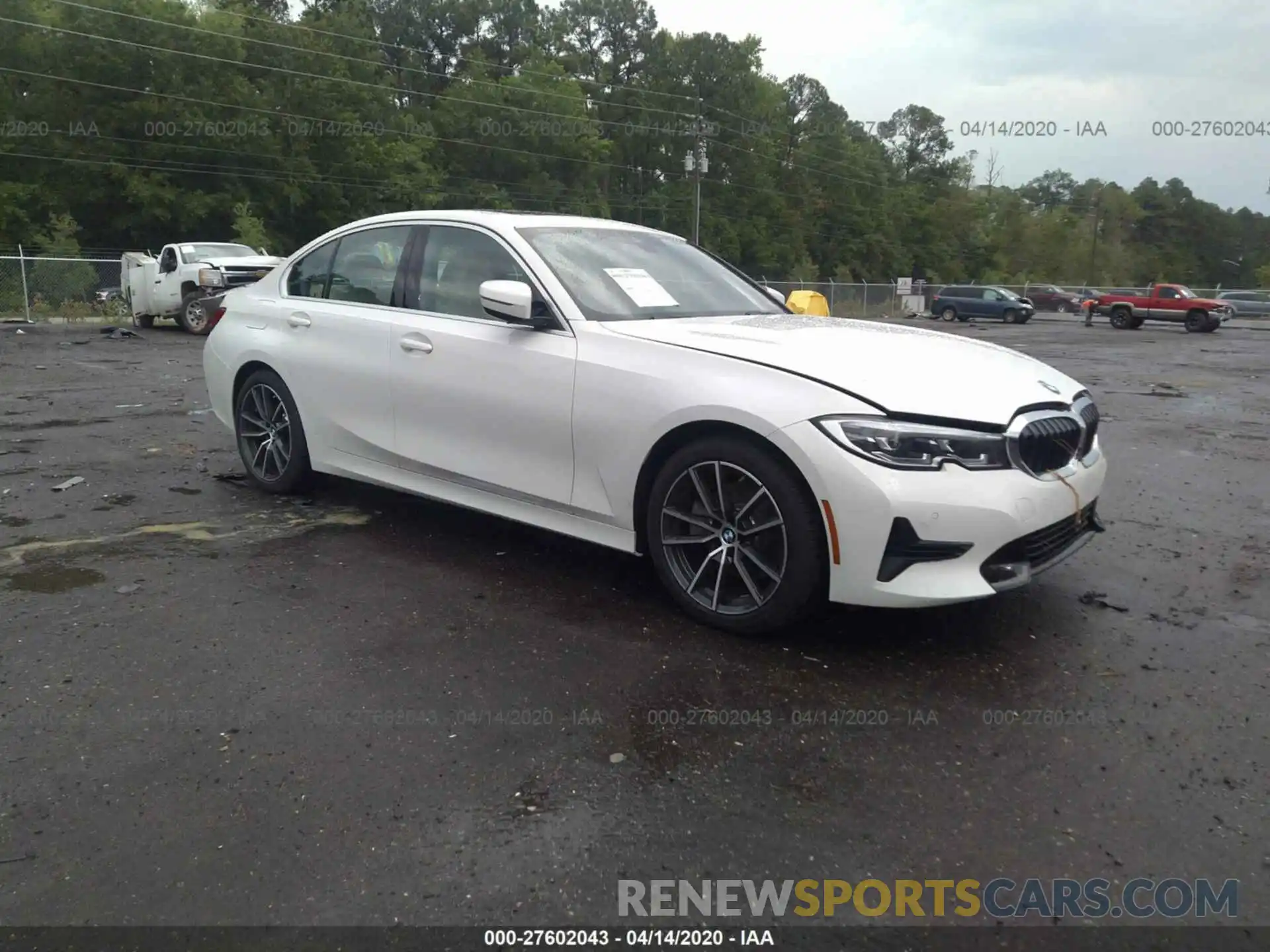 1 Photograph of a damaged car 3MW5R1J00L8B24552 BMW 330I 2020