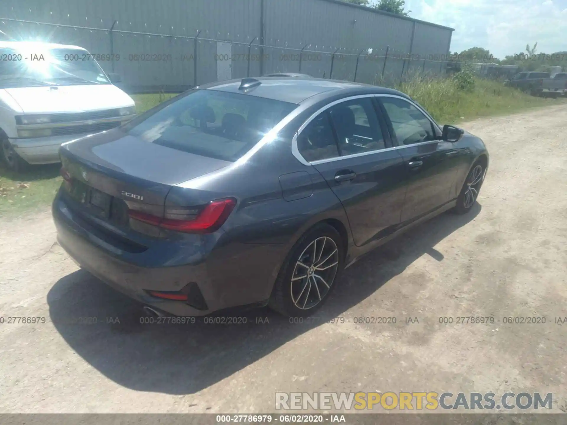 4 Photograph of a damaged car 3MW5R1J01L8B04634 BMW 330I 2020