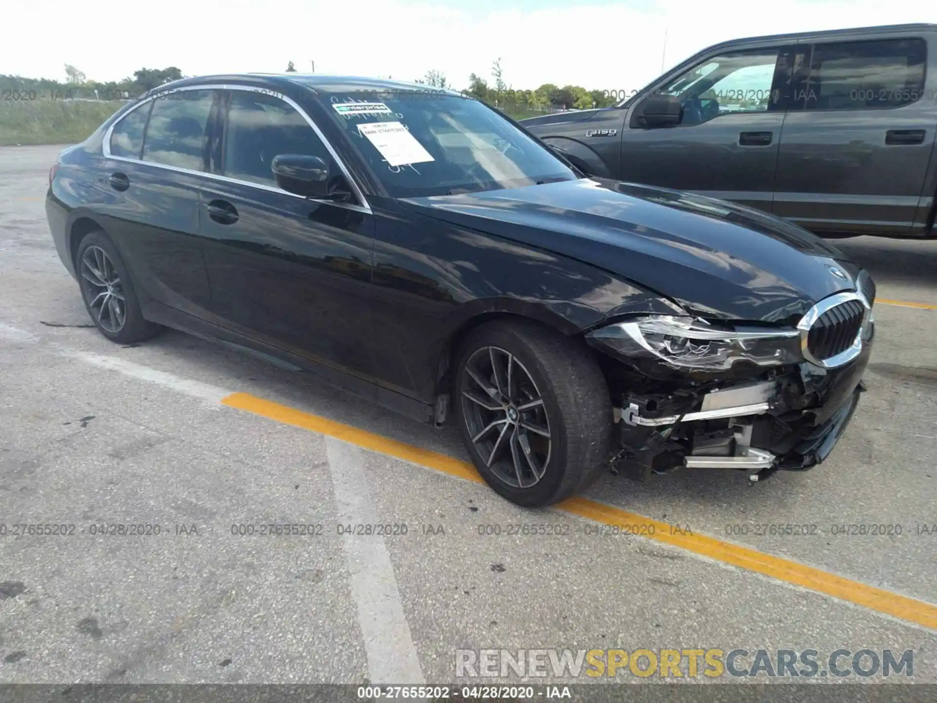 1 Photograph of a damaged car 3MW5R1J01L8B21708 BMW 330I 2020