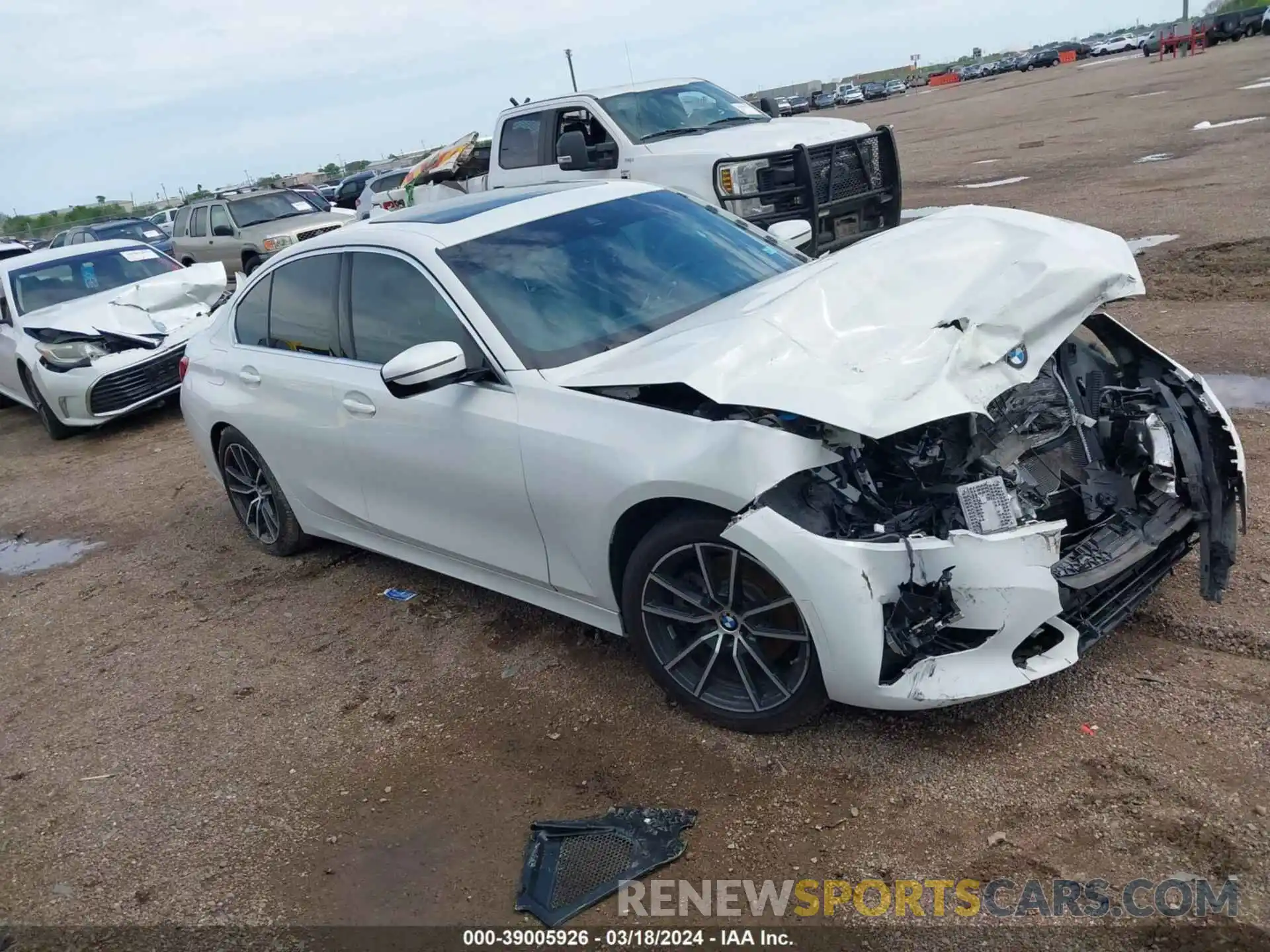 1 Photograph of a damaged car 3MW5R1J02L8B21376 BMW 330I 2020