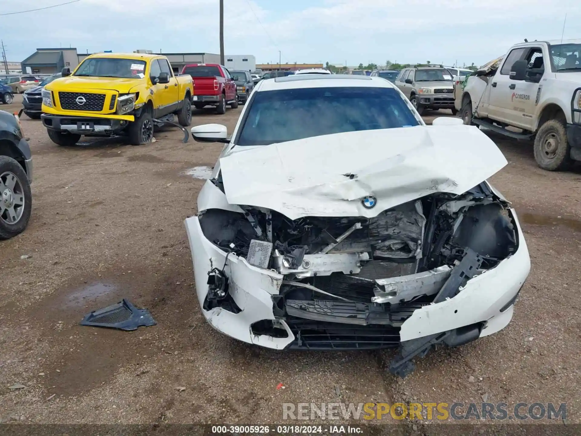 12 Photograph of a damaged car 3MW5R1J02L8B21376 BMW 330I 2020