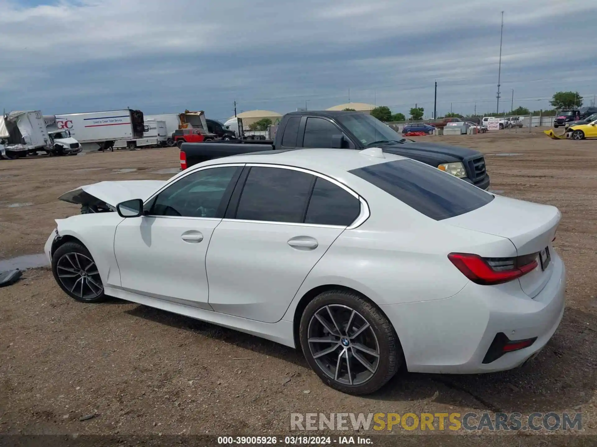 14 Photograph of a damaged car 3MW5R1J02L8B21376 BMW 330I 2020