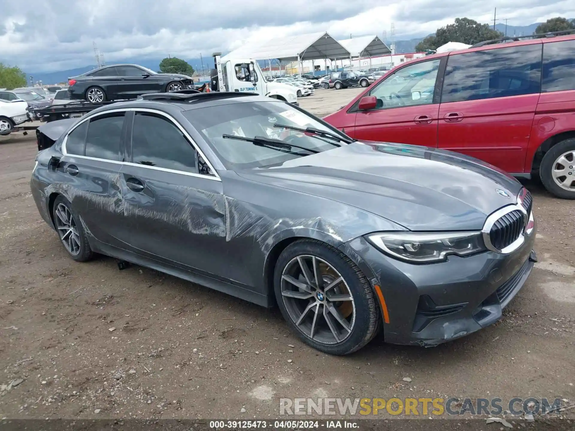 1 Photograph of a damaged car 3MW5R1J03L8B16834 BMW 330I 2020