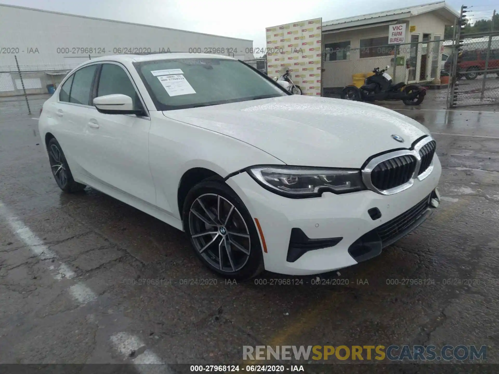 1 Photograph of a damaged car 3MW5R1J04L8B21296 BMW 330I 2020