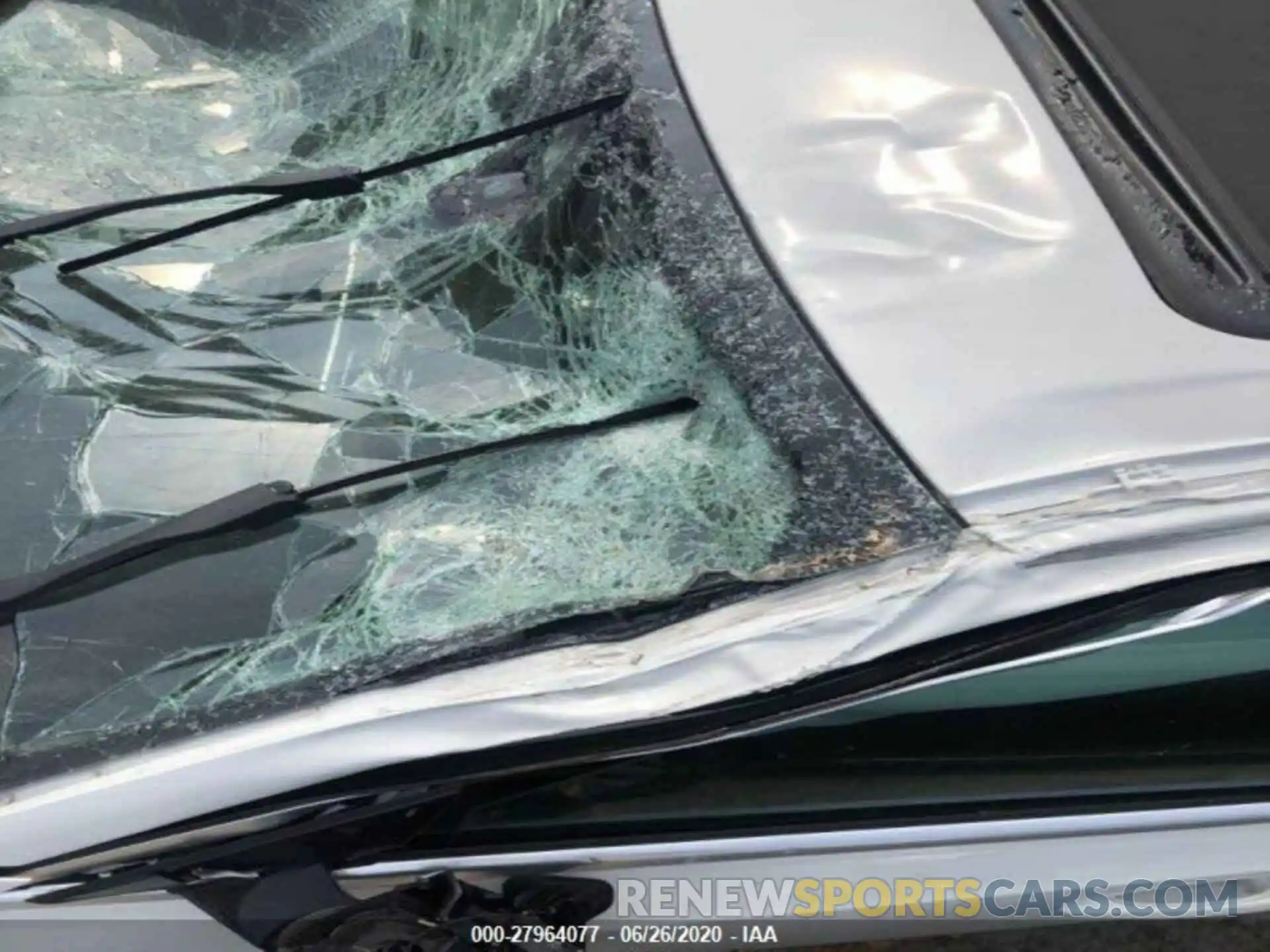 8 Photograph of a damaged car 3MW5R1J05L8B07648 BMW 330I 2020