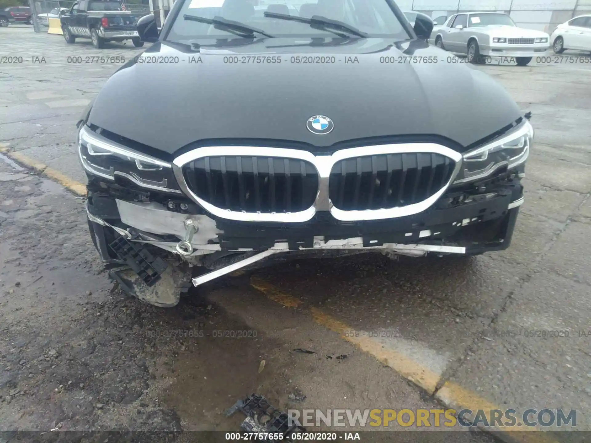 6 Photograph of a damaged car 3MW5R1J05L8B11618 BMW 330I 2020