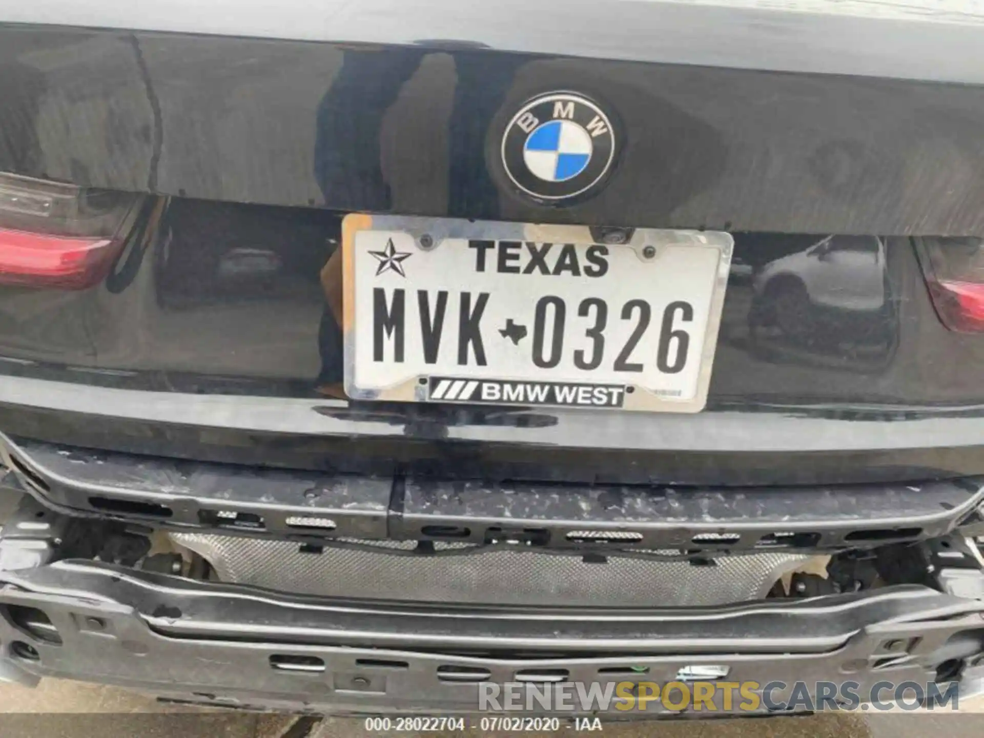 3 Фотография поврежденного автомобиля 3MW5R1J06L8B05570 BMW 330I 2020