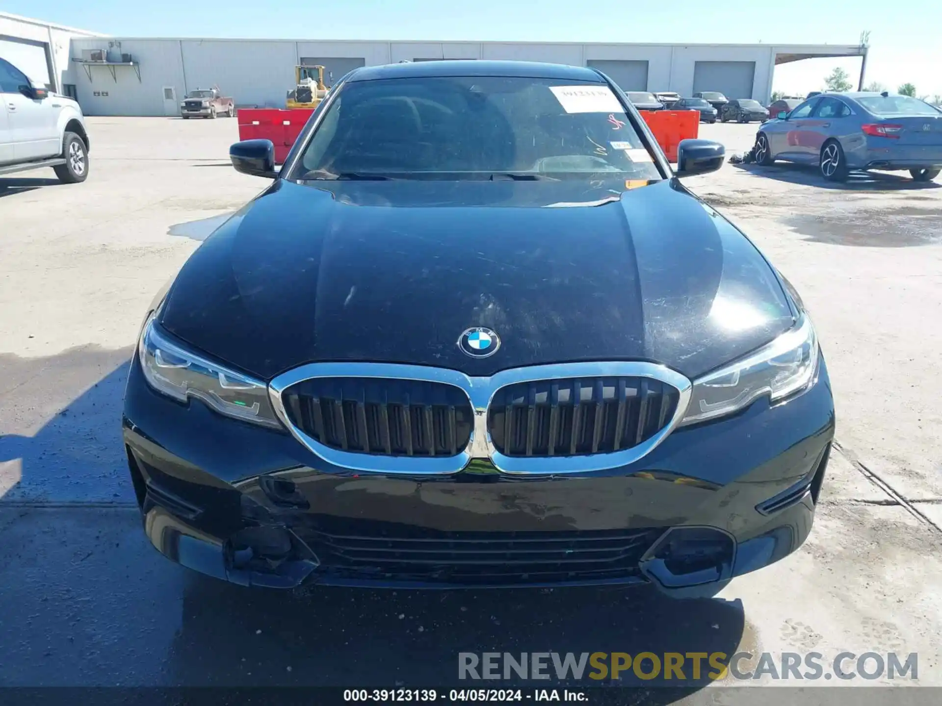 12 Photograph of a damaged car 3MW5R1J07L8B15086 BMW 330I 2020