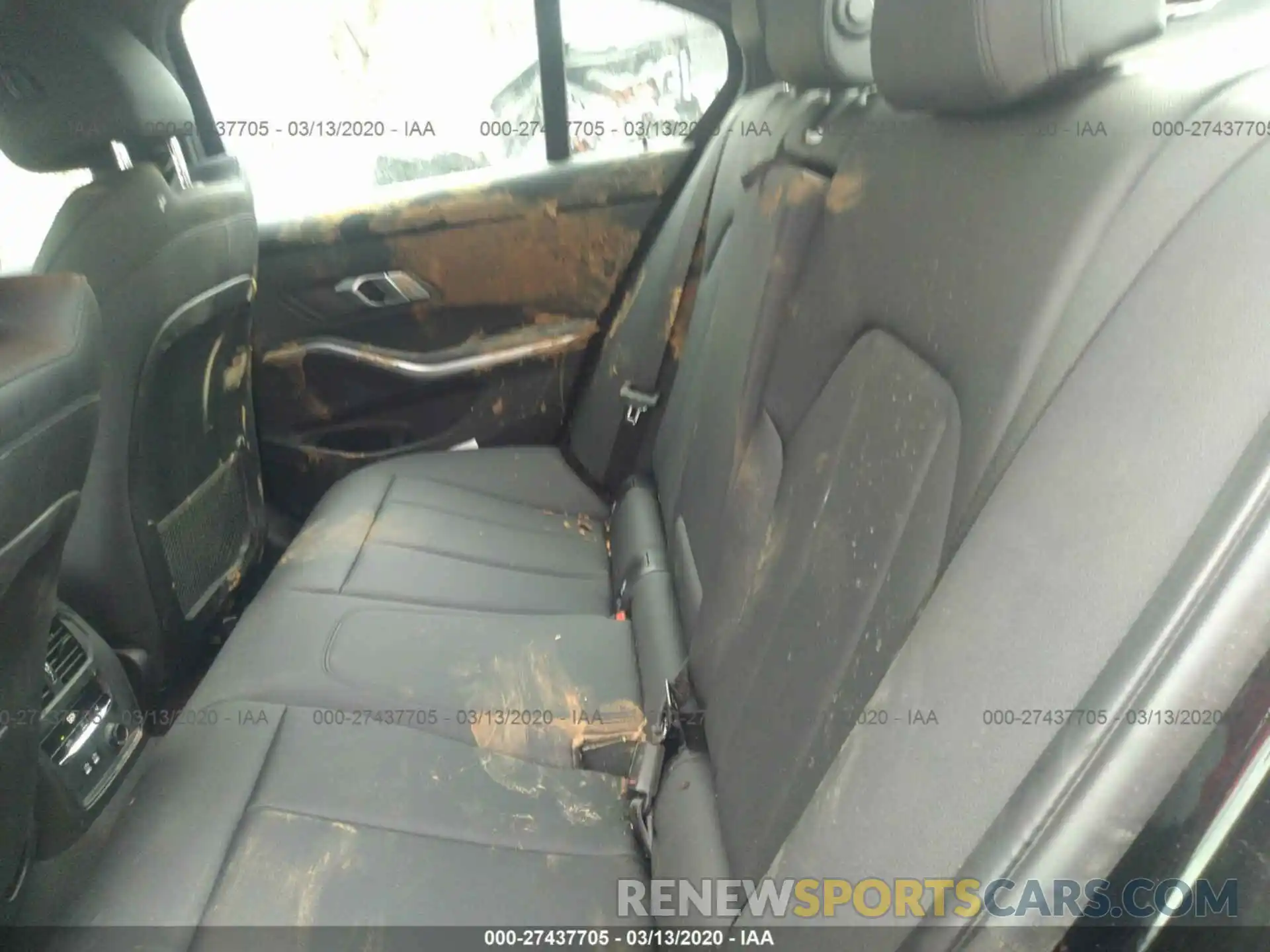 8 Photograph of a damaged car 3MW5R1J08L8B04484 BMW 330I 2020