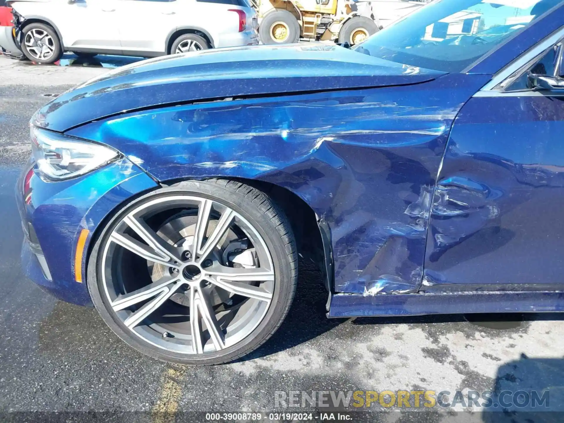 6 Photograph of a damaged car 3MW5R1J09L8B10505 BMW 330I 2020