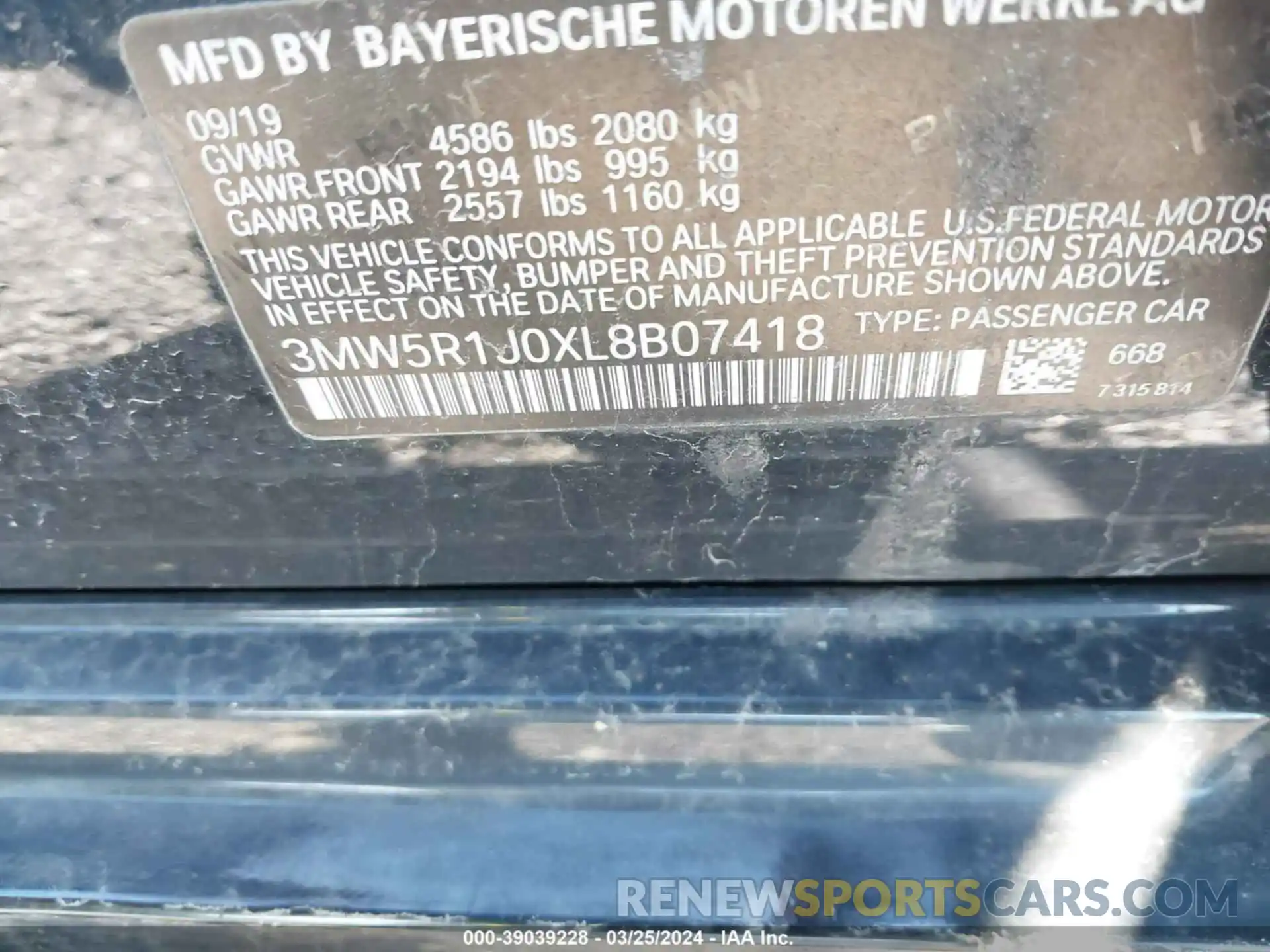 9 Photograph of a damaged car 3MW5R1J0XL8B07418 BMW 330I 2020