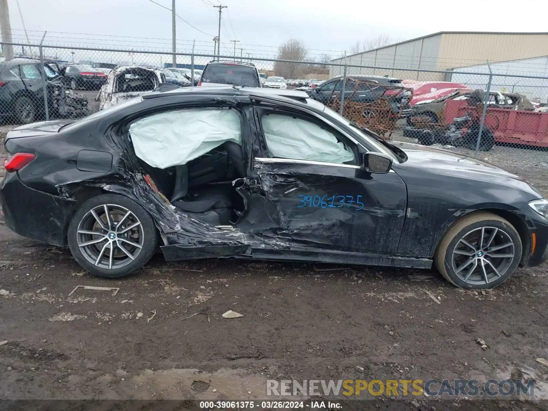 6 Photograph of a damaged car 3MW5R7J09L8B14511 BMW 330I 2020