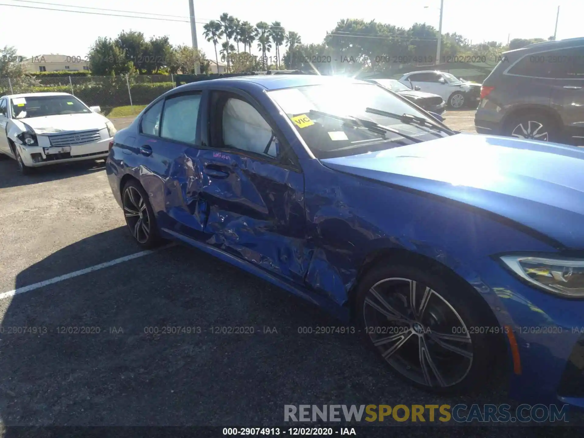 6 Photograph of a damaged car 3MW5R1J02M8B52452 BMW 330I 2021