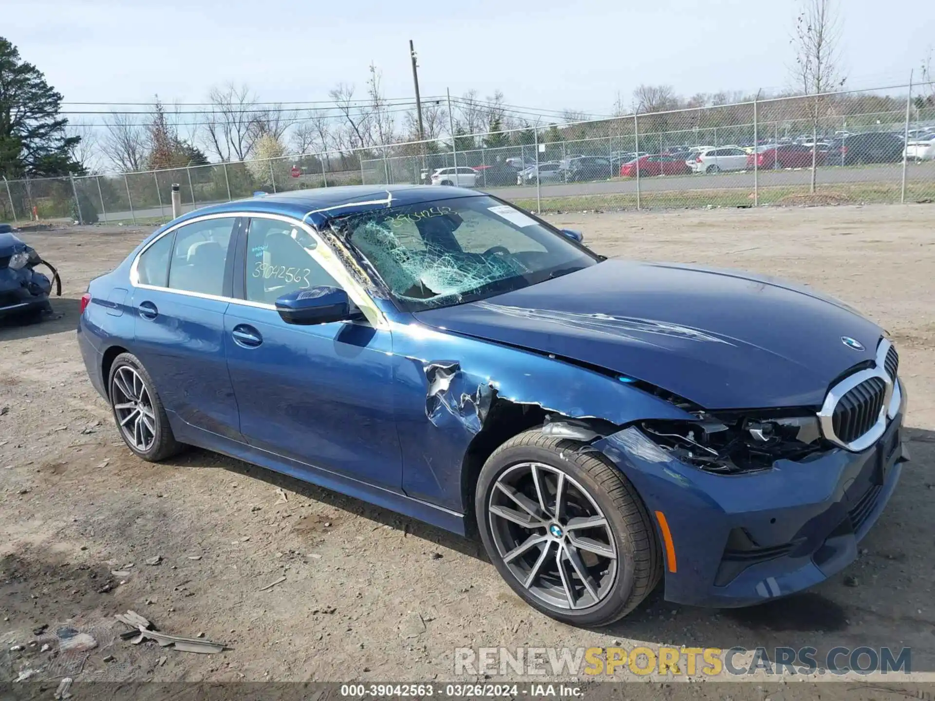 1 Photograph of a damaged car 3MW5R1J08M8B69580 BMW 330I 2021