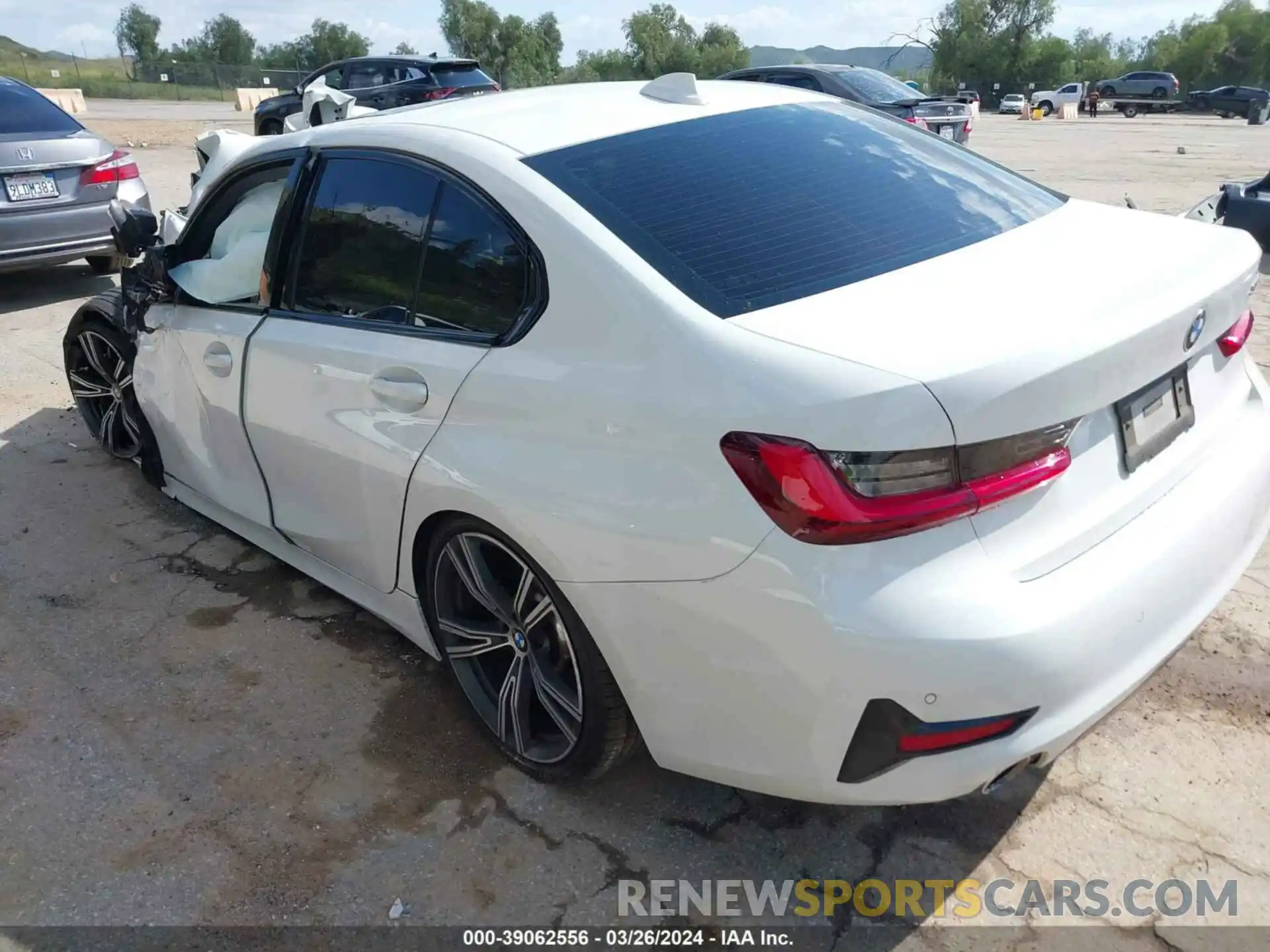 3 Photograph of a damaged car 3MW5R1J02N8C22999 BMW 330I 2022