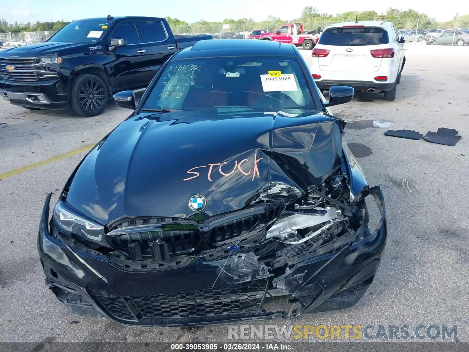 6 Photograph of a damaged car 3MW5R1J0XN8C28095 BMW 330I 2022