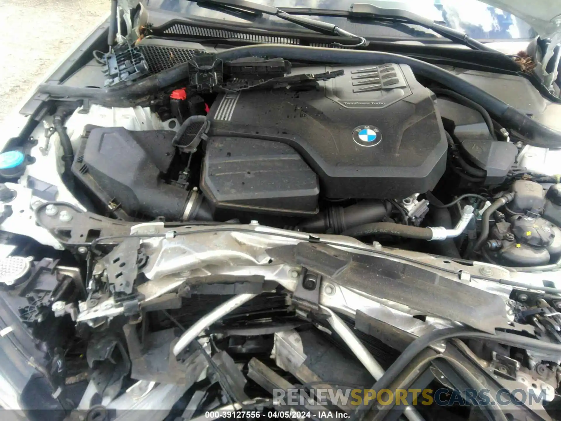 10 Photograph of a damaged car 3MW5R7J00N8C26813 BMW 330I 2022
