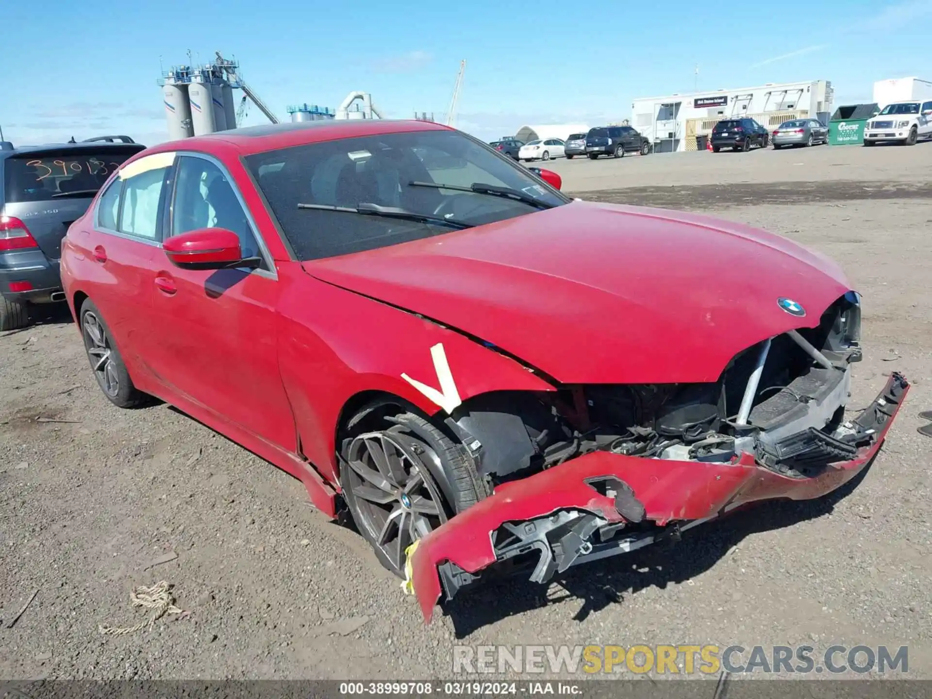 1 Photograph of a damaged car 3MW5R7J0XN8C66171 BMW 330I 2022