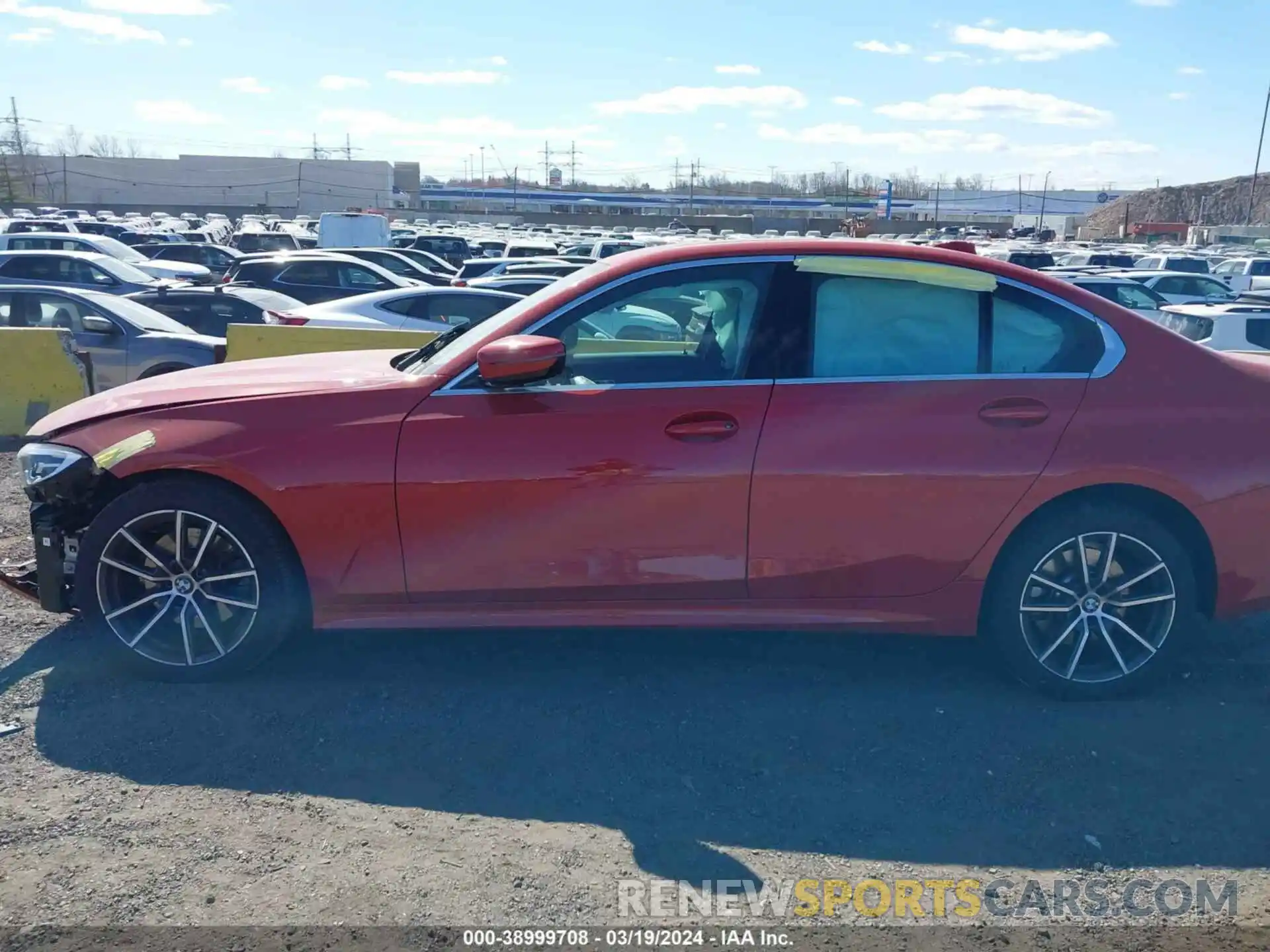 14 Photograph of a damaged car 3MW5R7J0XN8C66171 BMW 330I 2022