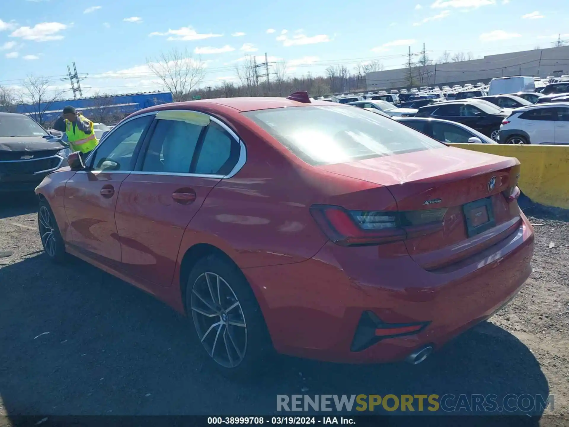 3 Photograph of a damaged car 3MW5R7J0XN8C66171 BMW 330I 2022