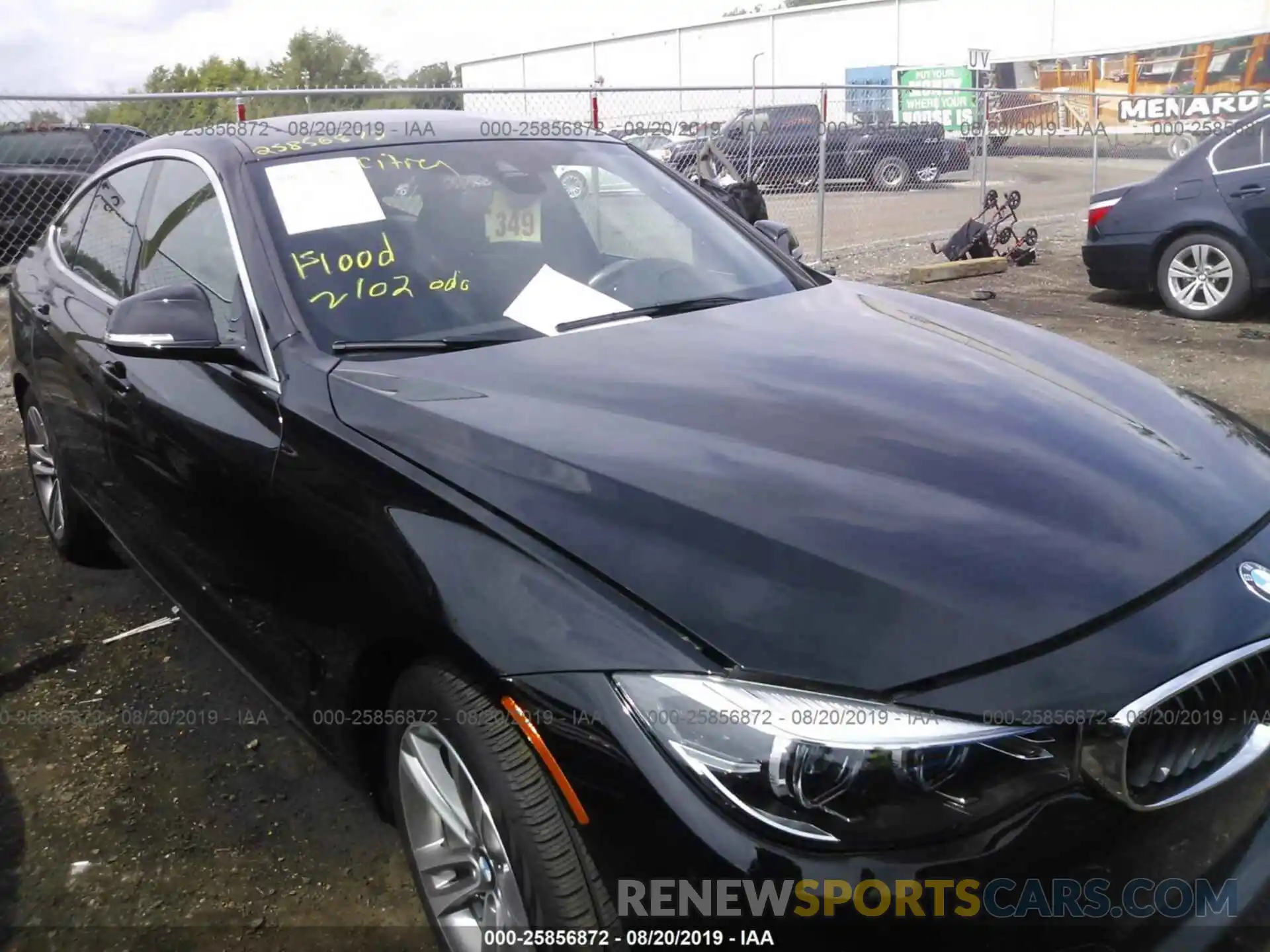 6 Photograph of a damaged car WBA8Z9C54KB220718 BMW 330XI 2019