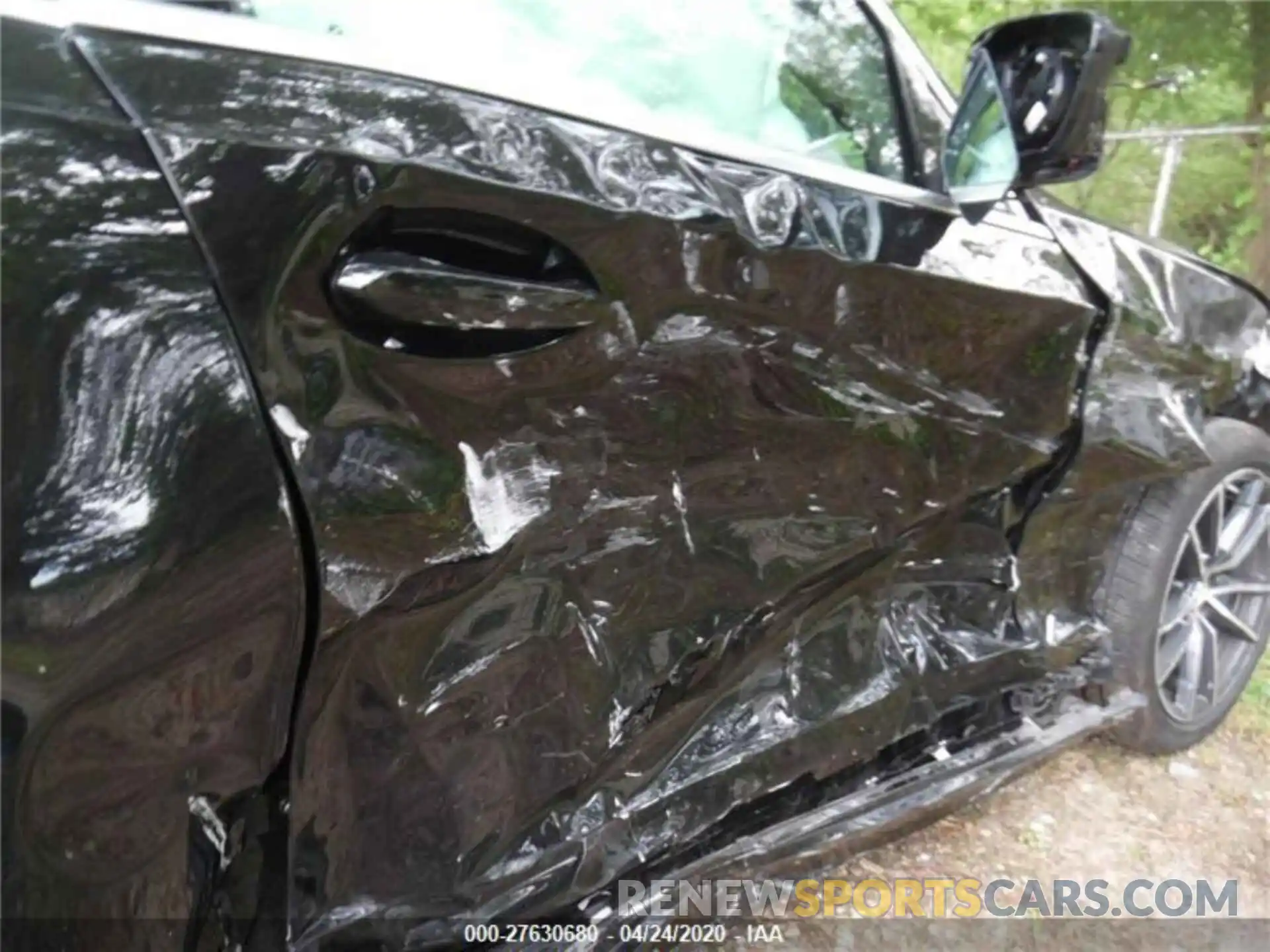10 Фотография поврежденного автомобиля 3MW5R7J01L8B08895 BMW 330XI 2020