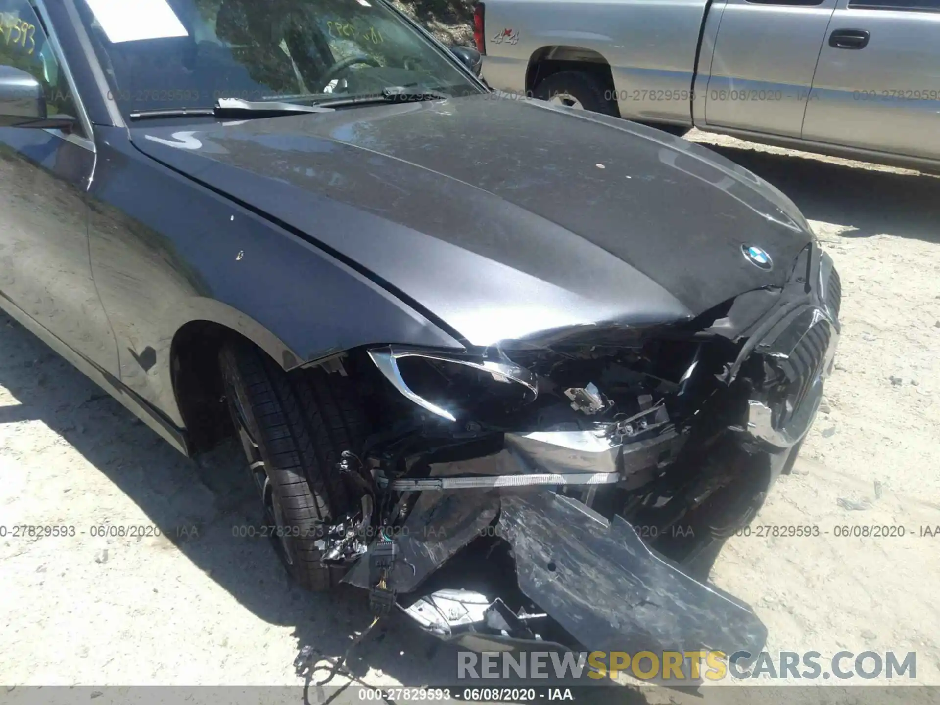 6 Photograph of a damaged car 3MW5R7J07L8B25992 BMW 330XI 2020