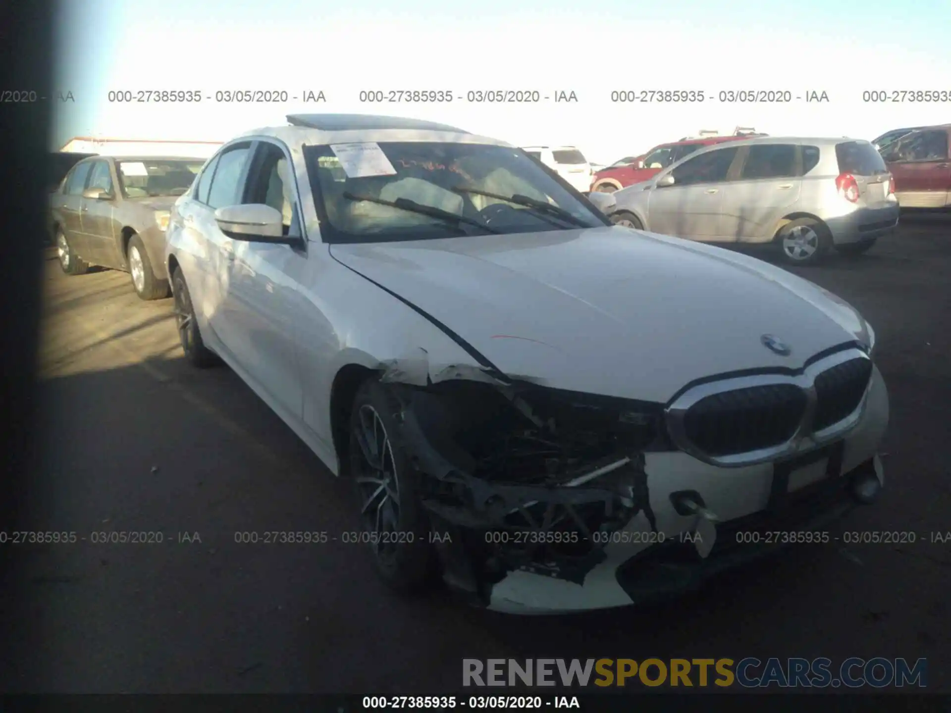 1 Photograph of a damaged car 3MW5R7J09L8B20647 BMW 330XI 2020