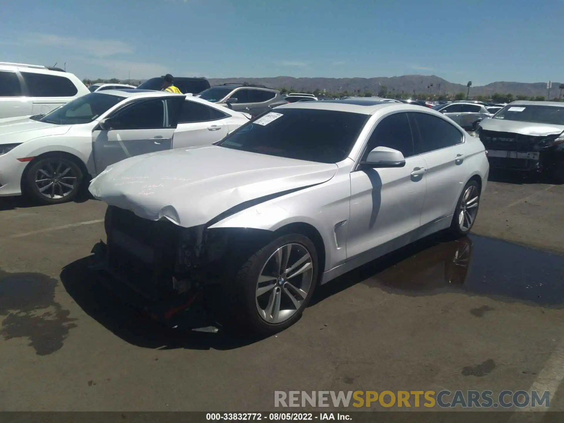 2 Photograph of a damaged car WBA4J1C50KBM13326 BMW 4 SERIES 2019