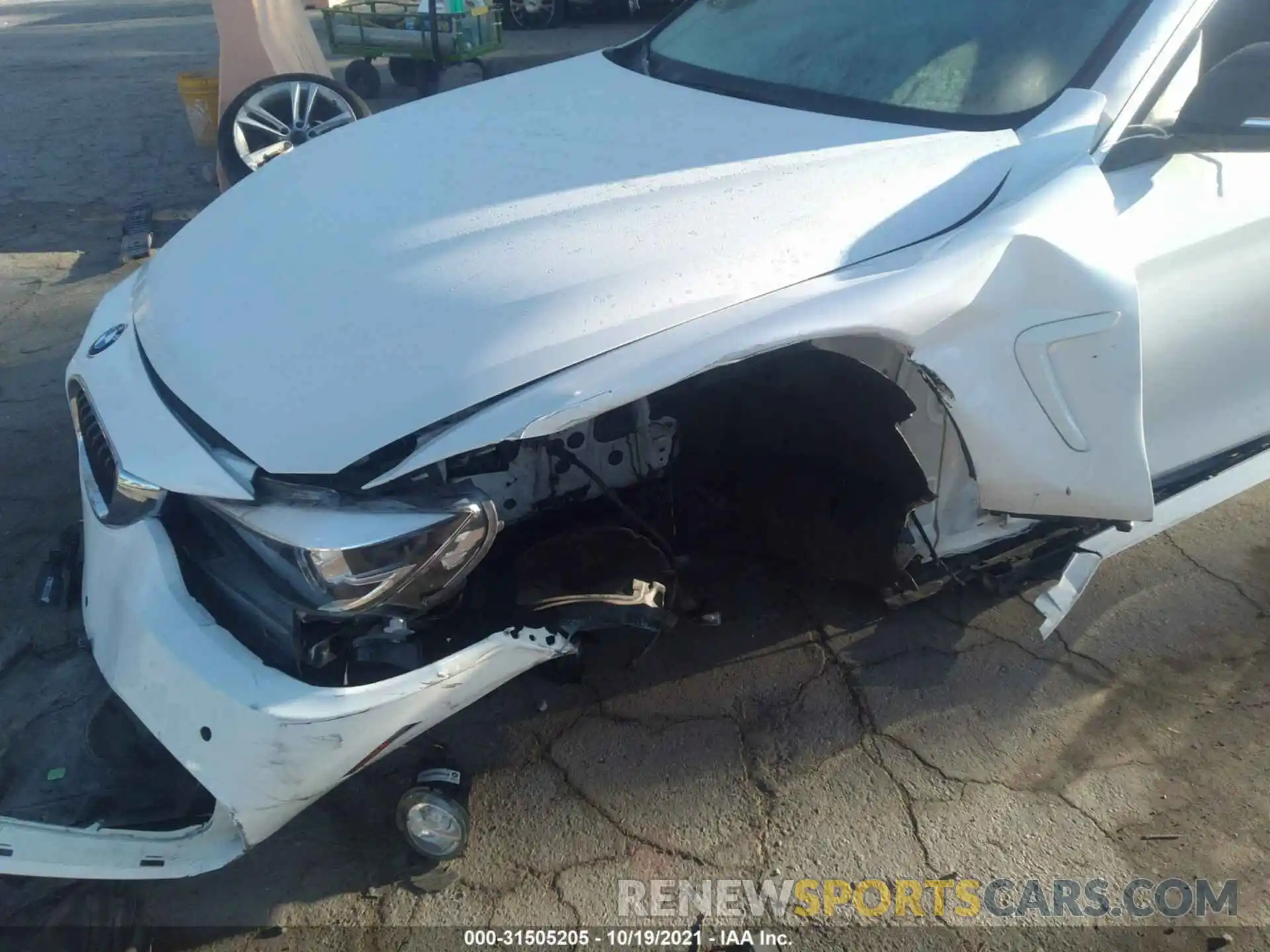 6 Photograph of a damaged car WBA4J1C51KBM15800 BMW 4 SERIES 2019