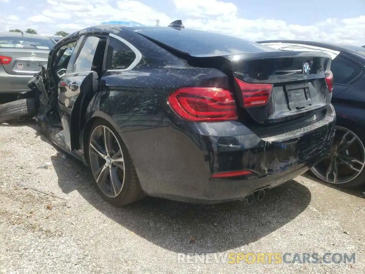 3 Photograph of a damaged car WBA4J1C51KBU67444 BMW 4 SERIES 2019