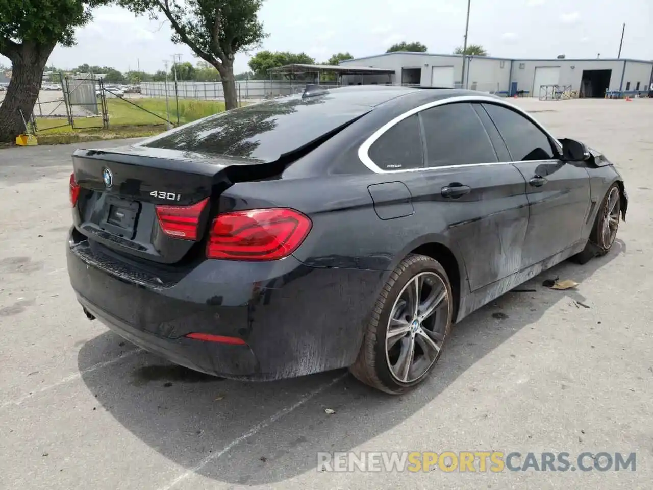 4 Photograph of a damaged car WBA4J1C51KBU67444 BMW 4 SERIES 2019