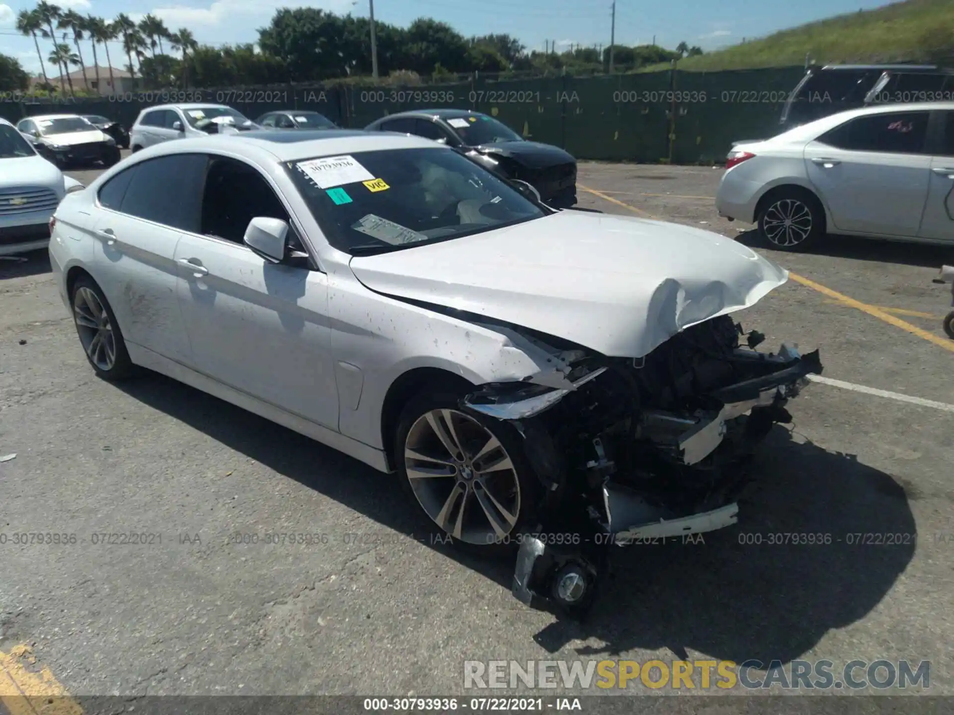 1 Photograph of a damaged car WBA4J1C52KBM12355 BMW 4 SERIES 2019