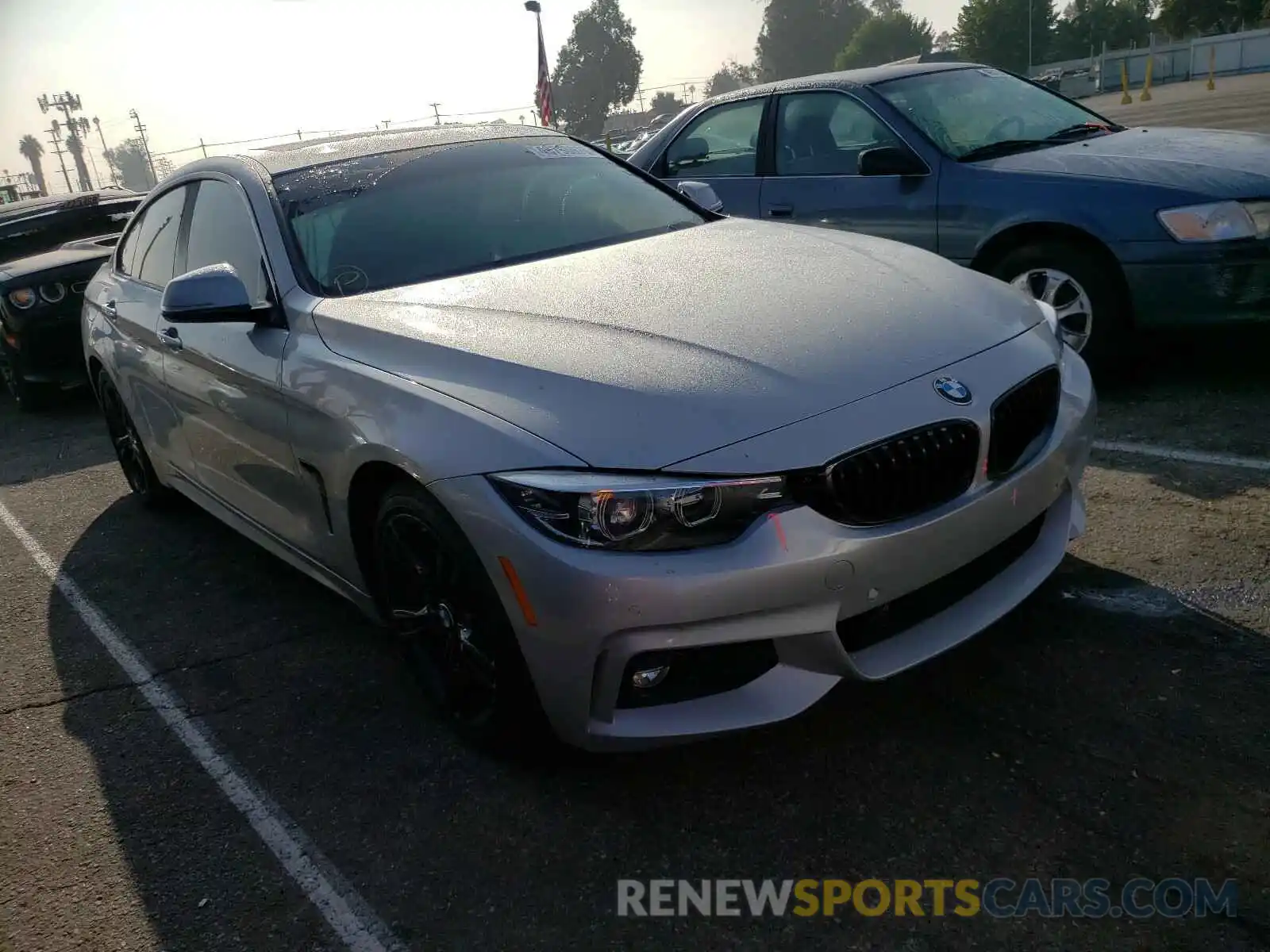 1 Photograph of a damaged car WBA4J1C52KBM18284 BMW 4 SERIES 2019