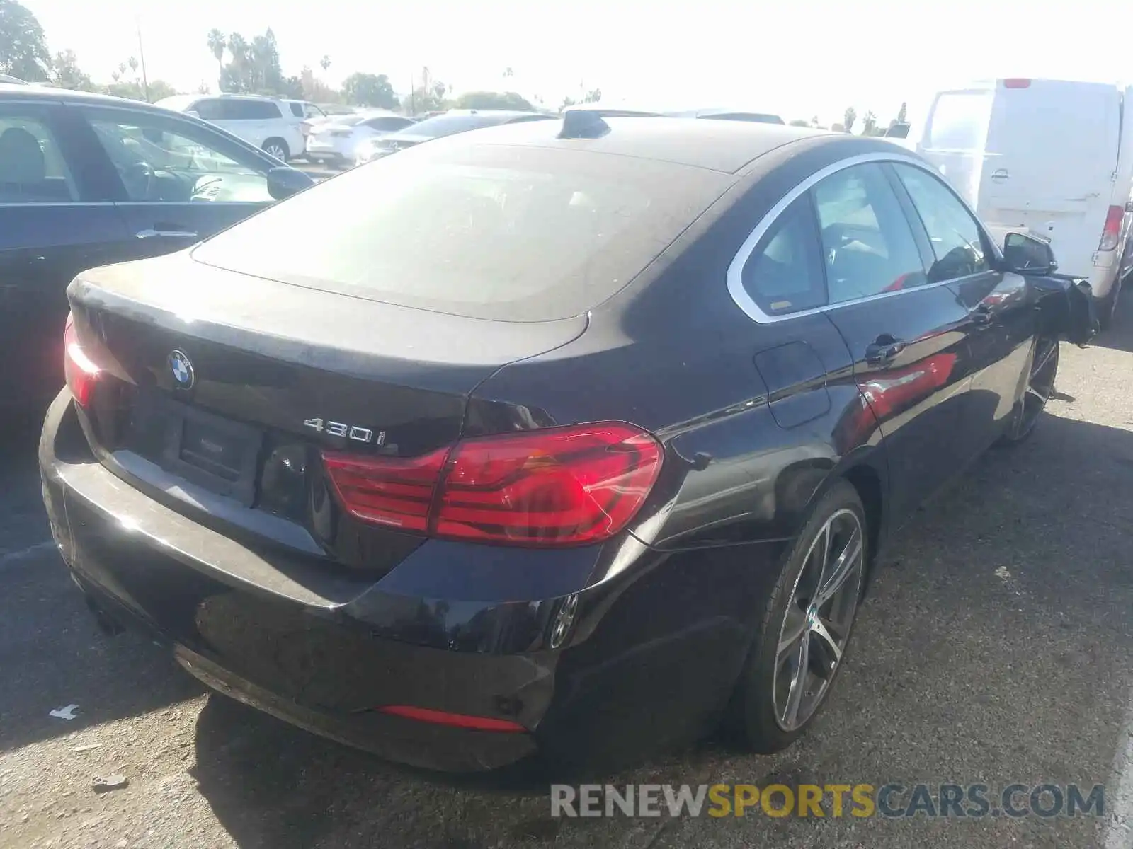 4 Photograph of a damaged car WBA4J1C52KBU67467 BMW 4 SERIES 2019