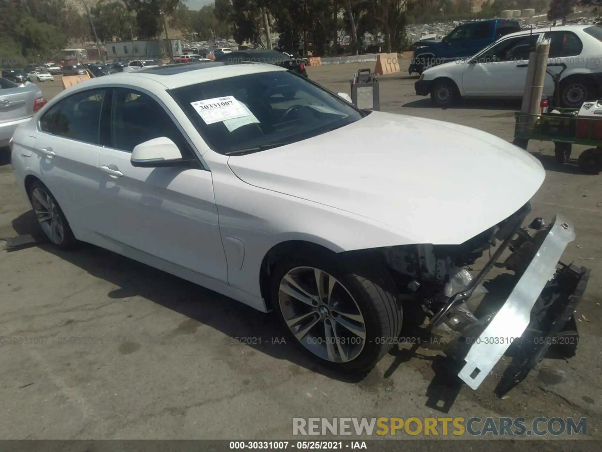 1 Фотография поврежденного автомобиля WBA4J1C53KBM17063 BMW 4 SERIES 2019