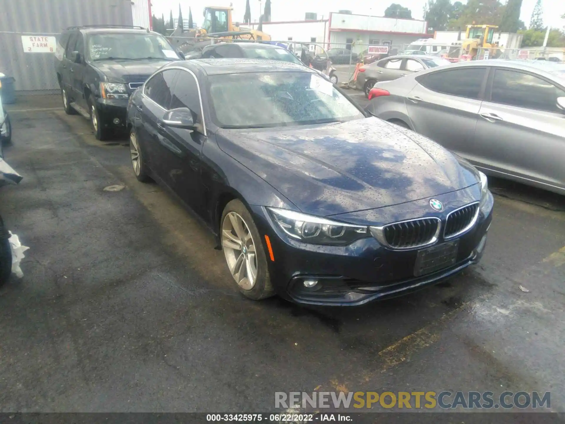 1 Photograph of a damaged car WBA4J1C53KBM18231 BMW 4 SERIES 2019