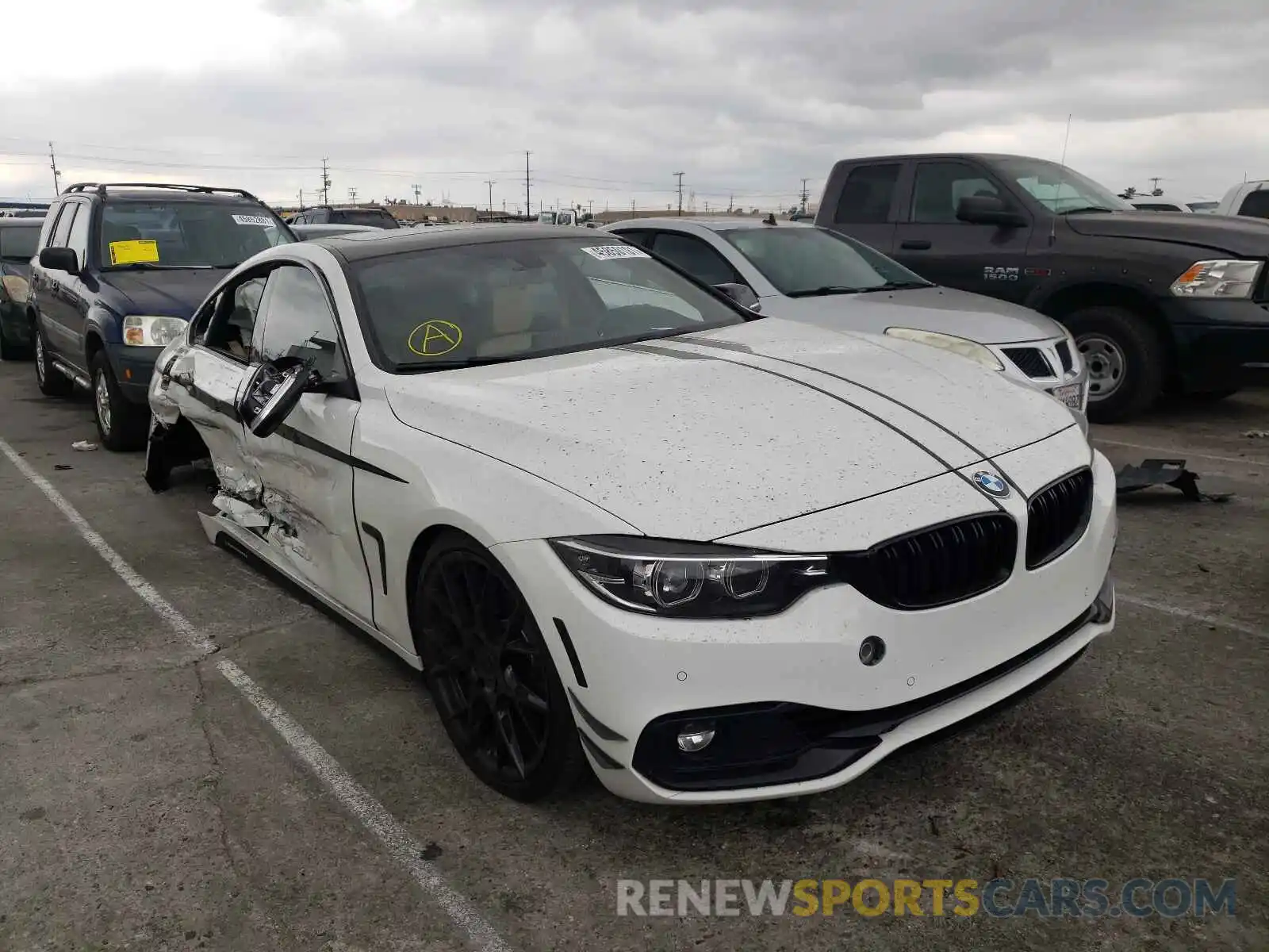 1 Photograph of a damaged car WBA4J1C53KBM18696 BMW 4 SERIES 2019